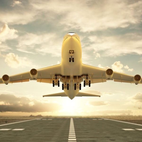 Cancún reanuda vuelos internacionales la primera semana de junio