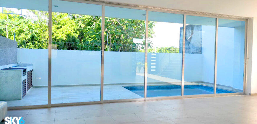 Amplia Residencia en Renta dentro de Residencial Aqua Cancún