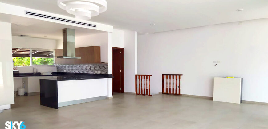 Amplia Residencia en Renta dentro de Residencial Aqua Cancún