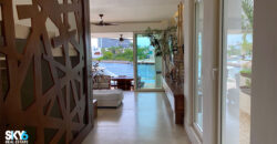 Exclusiva Residencia en Puerto Cancún con Frente de Canal