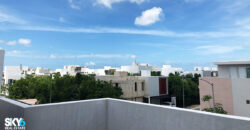 Moderna Casa a la Venta en Residencial Arbolada Cancún Fase 2