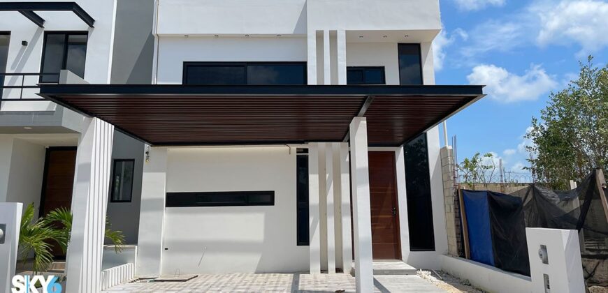 Exclusiva Casa en Pre-Venta en Residencial Rio Cancún