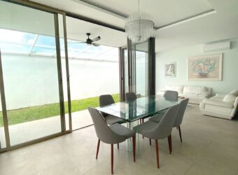 Venta o Renta de Casa en Residencial Aqua Fase 2 Cancún
