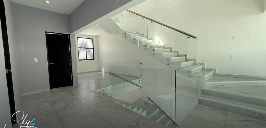 Residencia en Vía Cumbres lista para habitar