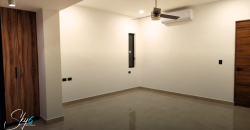 Residencia en Lagos del Sol: lujo y confort total