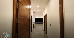 Residencia en Lagos del Sol: lujo y confort total