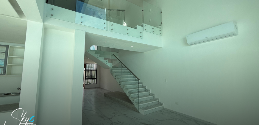 Residencia en Vía Cumbres lista para habitar