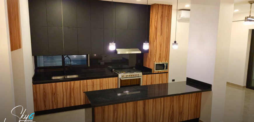 Residencia en Lagos del Sol: lujo y confort total