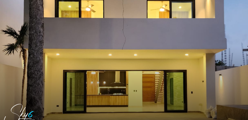 Residencia en Lagos del Sol de lujo