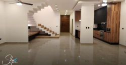 Residencia en Lagos del Sol: lujo y confort total