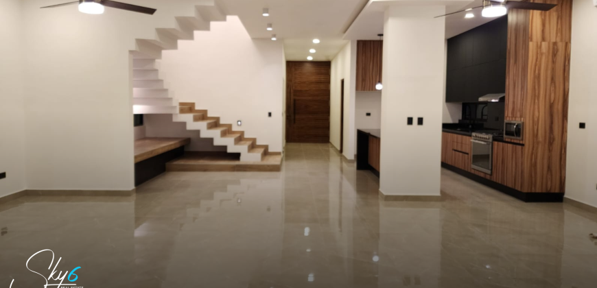 Residencia en Lagos del Sol: lujo y confort total