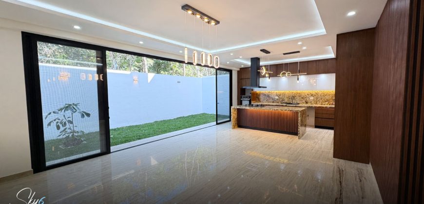 Residencia en Vía Cumbres: lujo y amplitud total