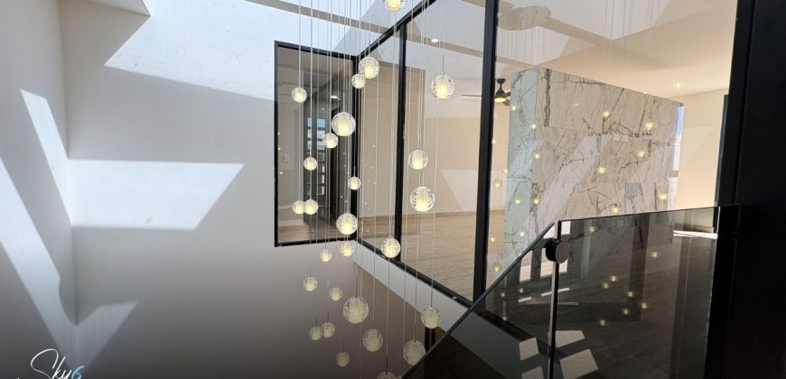 Residencia en Vía Cumbres: lujo y amplitud total