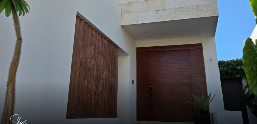 Residencial Lagos del Sol: Lujo y Amplitud