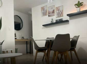 Depto en Av. La Luna: Comodidad y Ubicación