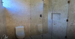 Residencia en Lagos del Sol Moderna y Exclusiva