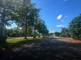 Terreno en Vía Cumbres: Tu próximo hogar de lujo