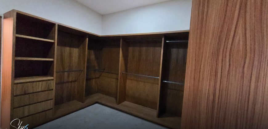 Residencia en Lagos del Sol Moderna y Exclusiva