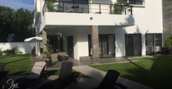 Lujo y Amplitud en Residencia en Villa Magna