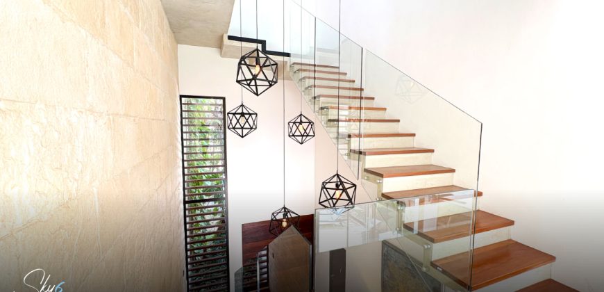 Casa de Lujo en Villamagna con Alberca