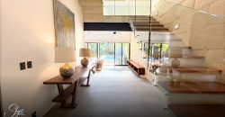 Casa de Lujo en Villamagna con Alberca