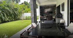 Lujo y Amplitud en Residencia en Villa Magna