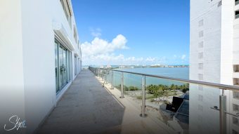 Departamento de Lujo en Condominio Emerald