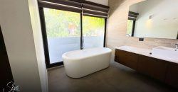 Casa de Lujo en Villamagna con Alberca