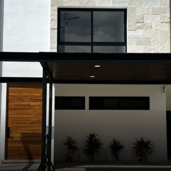 Residencia en Vía Cumbres 4 recámaras lujo