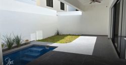 Residencia en Vía Cumbres con alberca