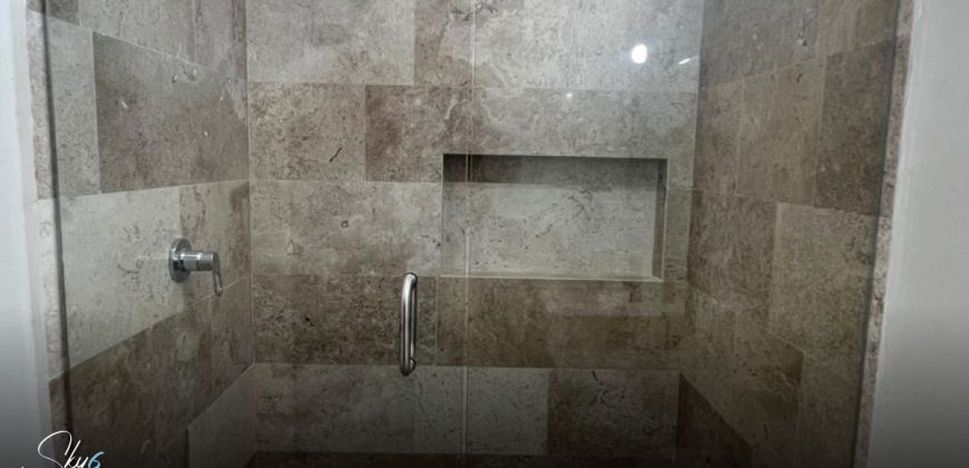 Residencia en Vía Cumbres 4 recámaras lujo