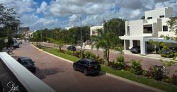 Residencia en Vía Cumbres con alberca