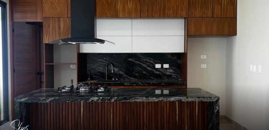 Residencia en Vía Cumbres 4 recámaras lujo