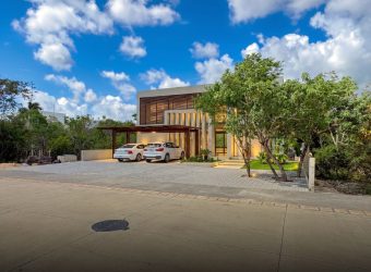 Residencia en Club Country Cancún de lujo