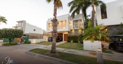 Residencia en Puerto Cancún frente al golf